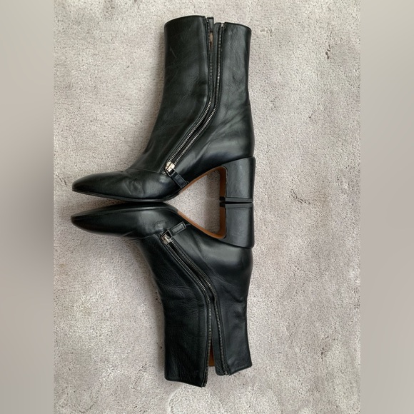 Aquatalia Black Heeled Boots size 9.5 - Picture 2 of 11